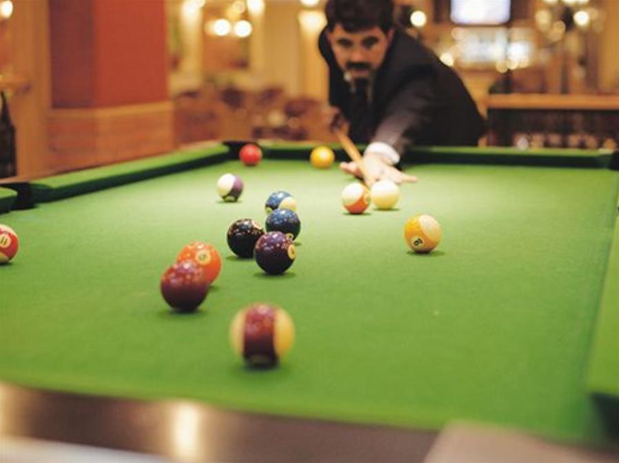 Savoy Suites Noida Buitenkant foto